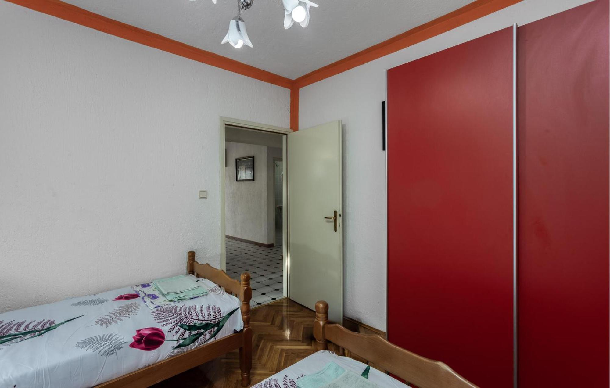 Awesome Apartment In Senj With Kitchen Екстериор снимка